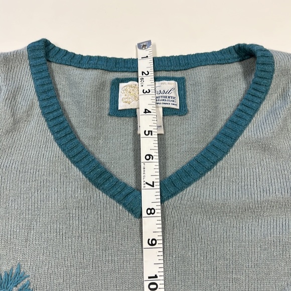 Fossil embroidered long, V-neck sweater. - Picture 14 of 14